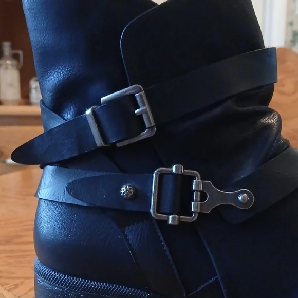 Jellypop Black Ankle Boots with Buckle Detail - Picture 7 of 9